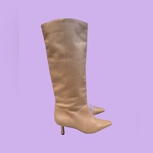 🍒 ANTHROPOLOGIE- cream leather knee high boots with kitten heel 
Size: 39
